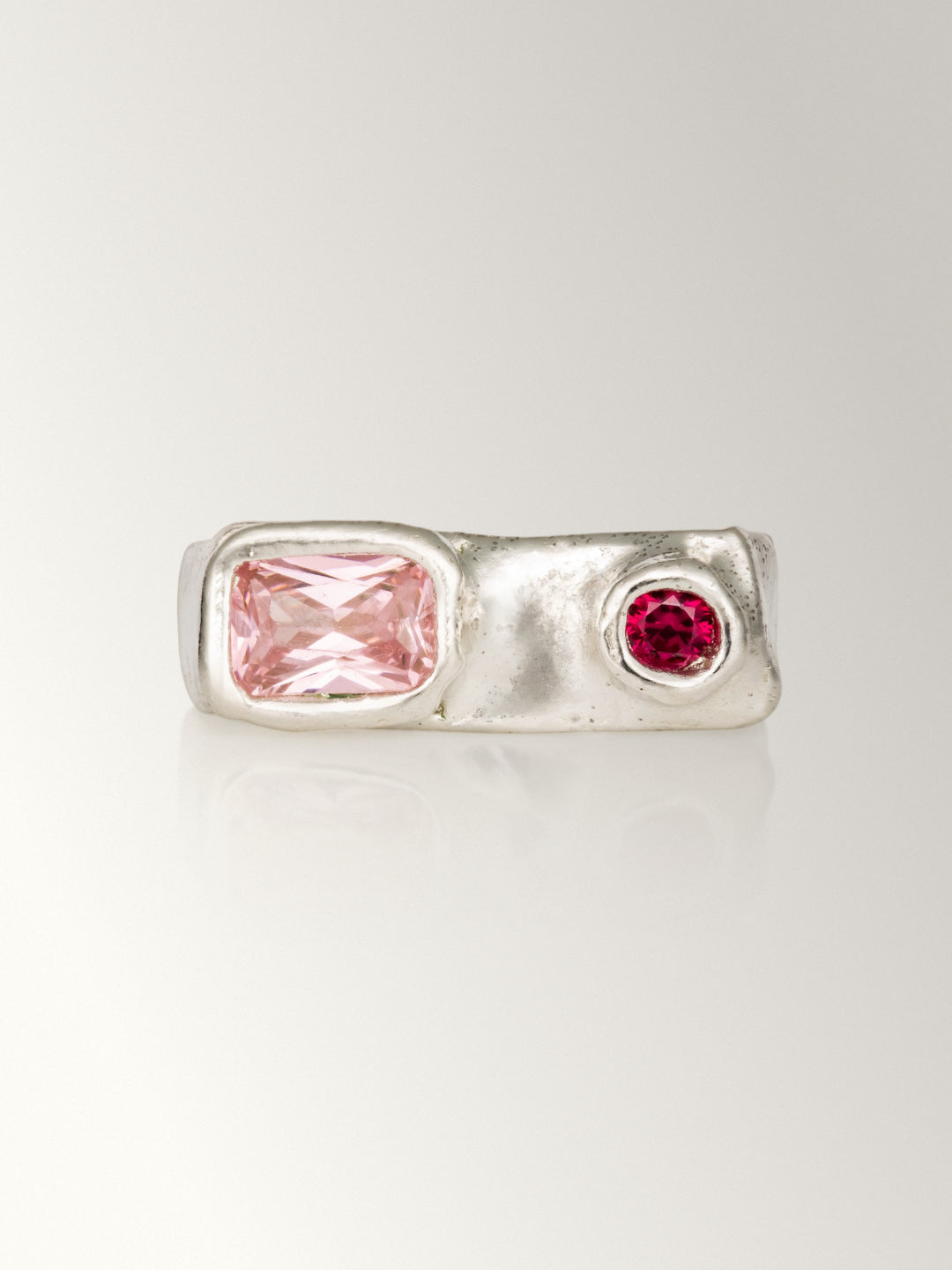 Marija Signet Ring